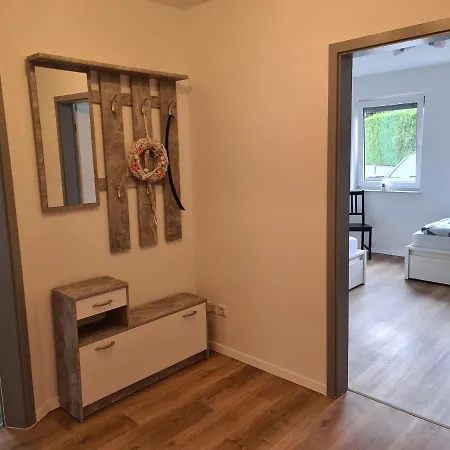 Apartament Grosse Naehe Flughafen Koeln Bonn *