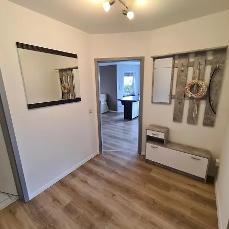 Apartament Grosse Naehe Flughafen Koeln Bonn *