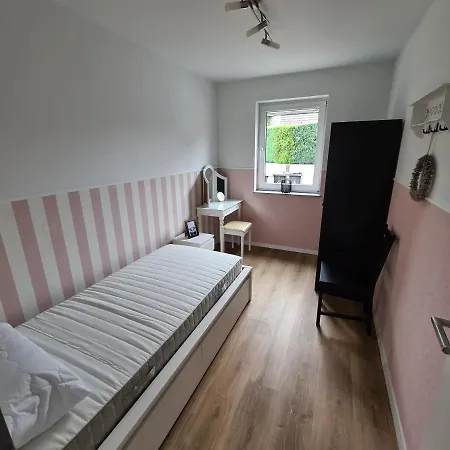 Apartment Grosse Naehe Flughafen Koeln Bonn *